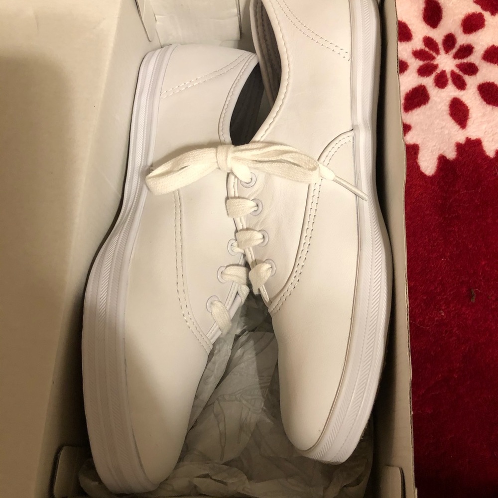 Keds New White Tennis Shoes Size 8 Medium